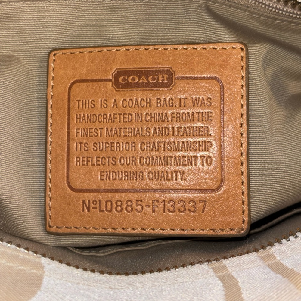 Coach Hampton Optic Signature Stripe Medium Carryall Satchel 2008 - Picture 10 of 10